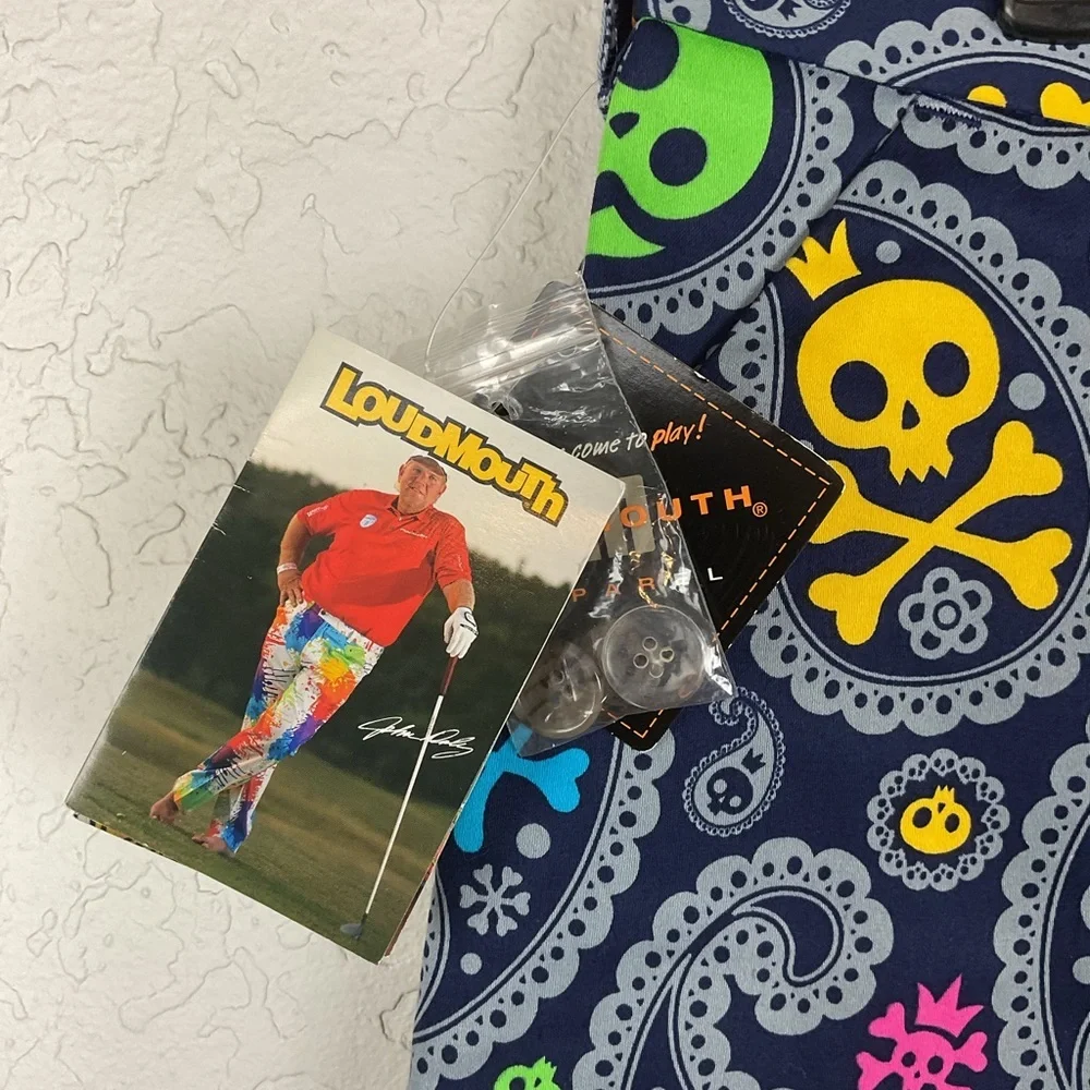 Men’s Loudmouth Jolly Roger Golf Shorts 32W